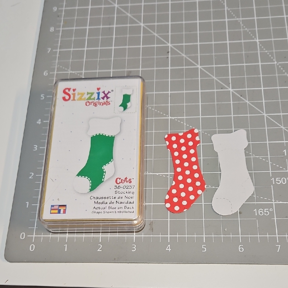 Stocking Sizzix originals Cuts Die